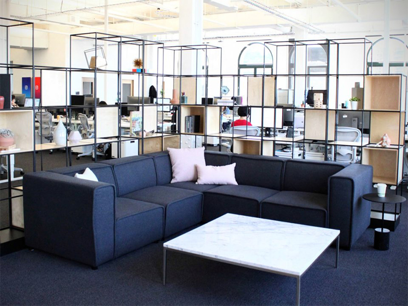 جولة داخل المقر الجديد لموقع انستقرام في نيويورك: تجربة فريدة ومميزة